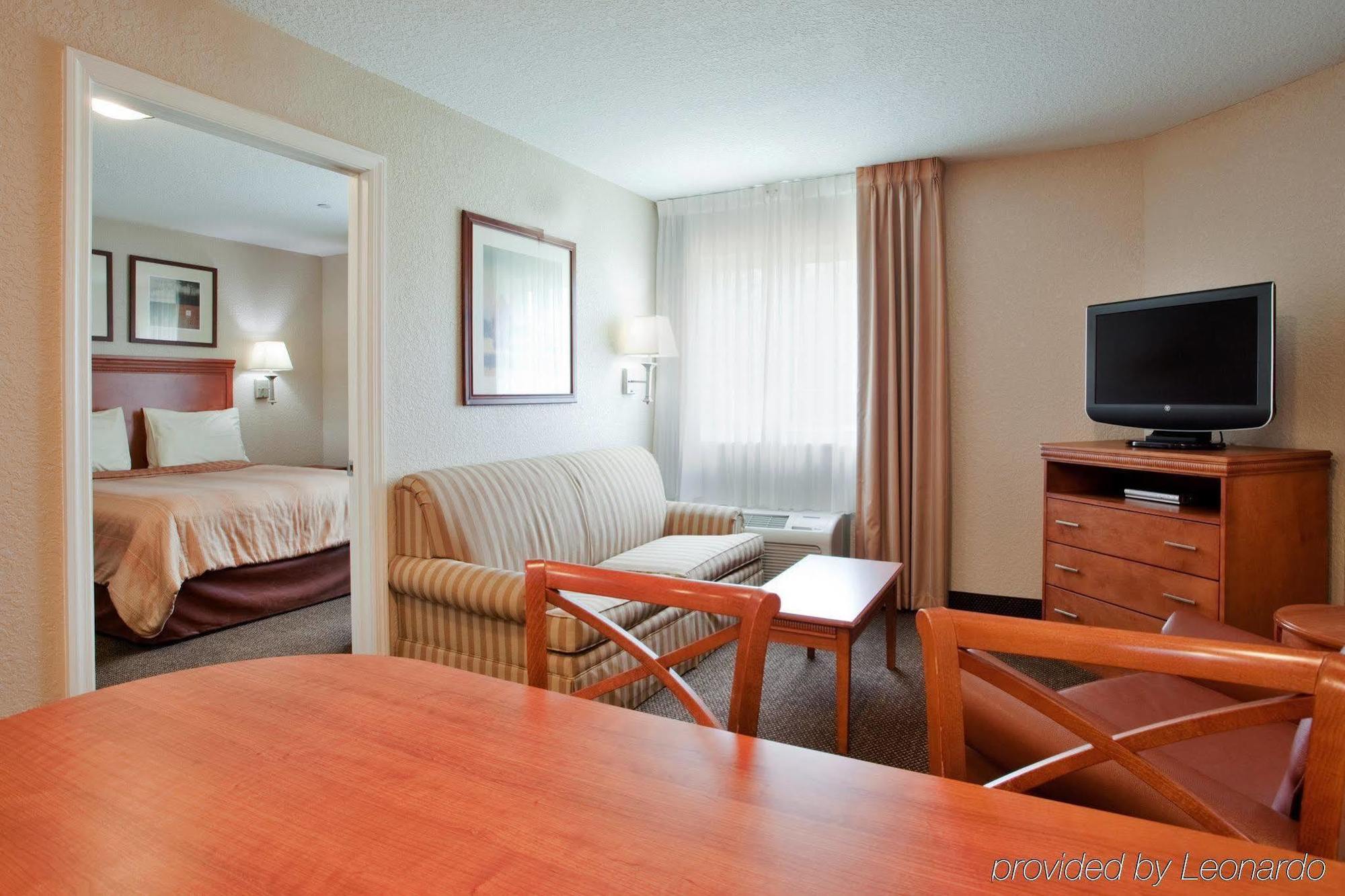 Candlewood Suites Chesapeake-Suffolk By Ihg Dış mekan fotoğraf